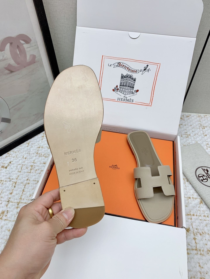 H**me5 slippers